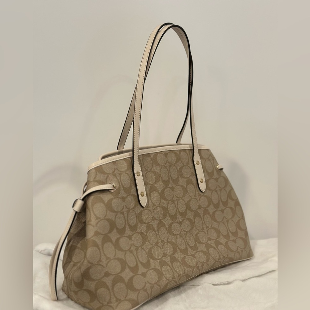 Coach Signature Drawstring Carryall Canvas Shoulder Bag Light Khaki Chalk, NWOT - Picture 7 of 15